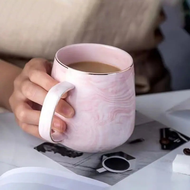 Elegance Sip: Nordic Marble Mug