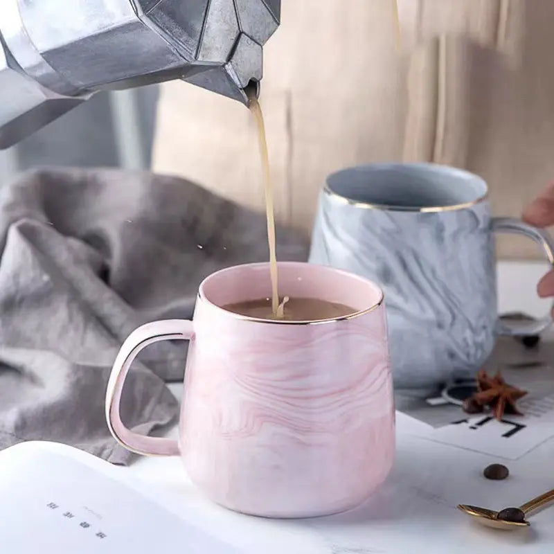 Elegance Sip: Nordic Marble Mug